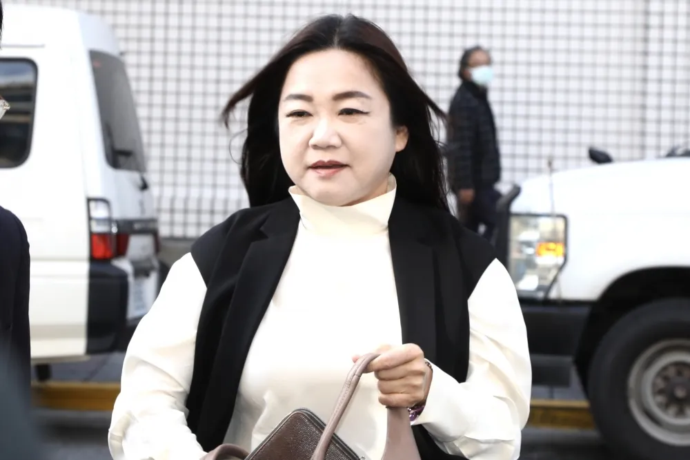 馬文君700坪豪華莊園每月租金6004元　國產署：合法且按時繳租