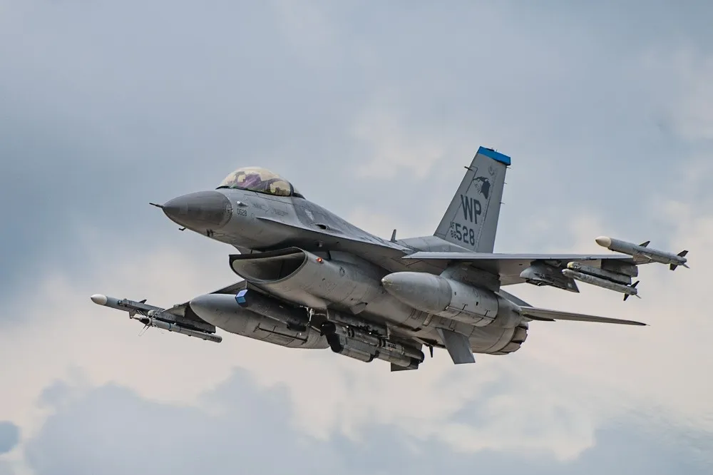 駐韓美軍F-16墜毀　飛行員彈射獲救