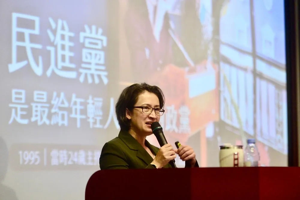 【搶攻學生票】與政大生座談　蕭美琴憶2006年首提婚姻平權被當成魔鬼化身