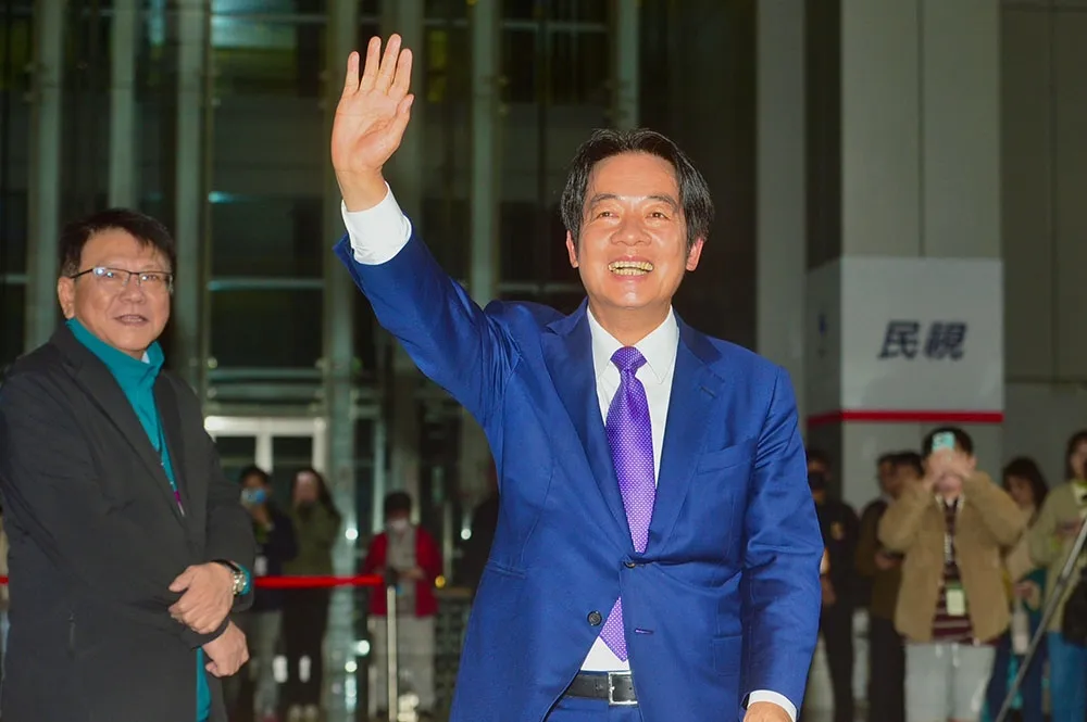 【首場政見發表會】賴清德願將萬里老家捐出做公益　問侯友宜：願不願把大群館交付公益信託？