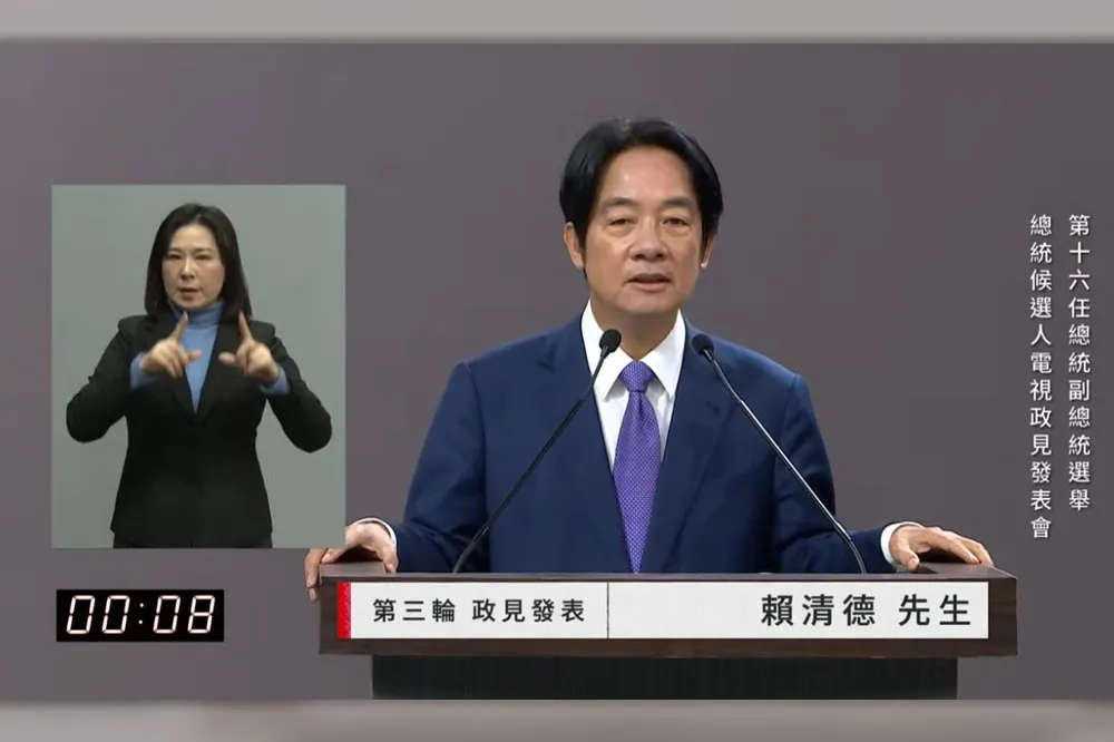 【首場政見發表會】批趙少康「架空傀儡」　賴清德提醒侯友宜：總統不可能有褓姆