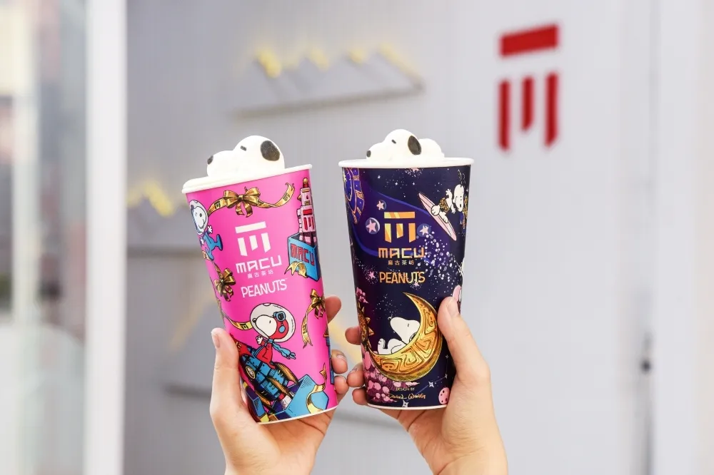 麻古茶坊 × 史努比聯名手搖飲登場！Q 彈史努比造型棉花糖＋芝芝可可　冷冬必需來一杯