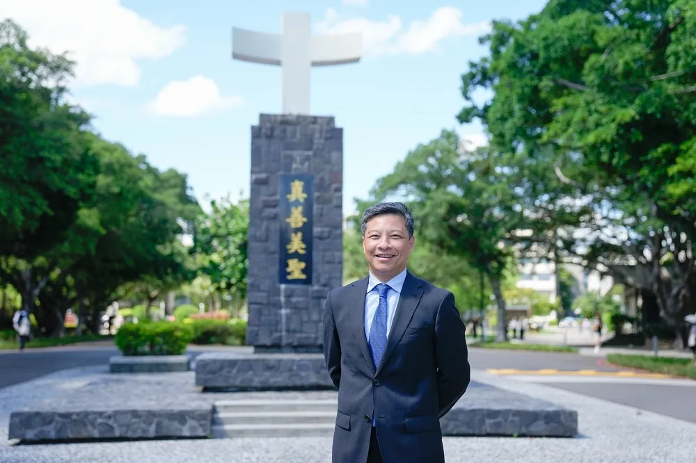 輔仁大學新任校長出爐　西雪梨大學副校長藍易振接任　