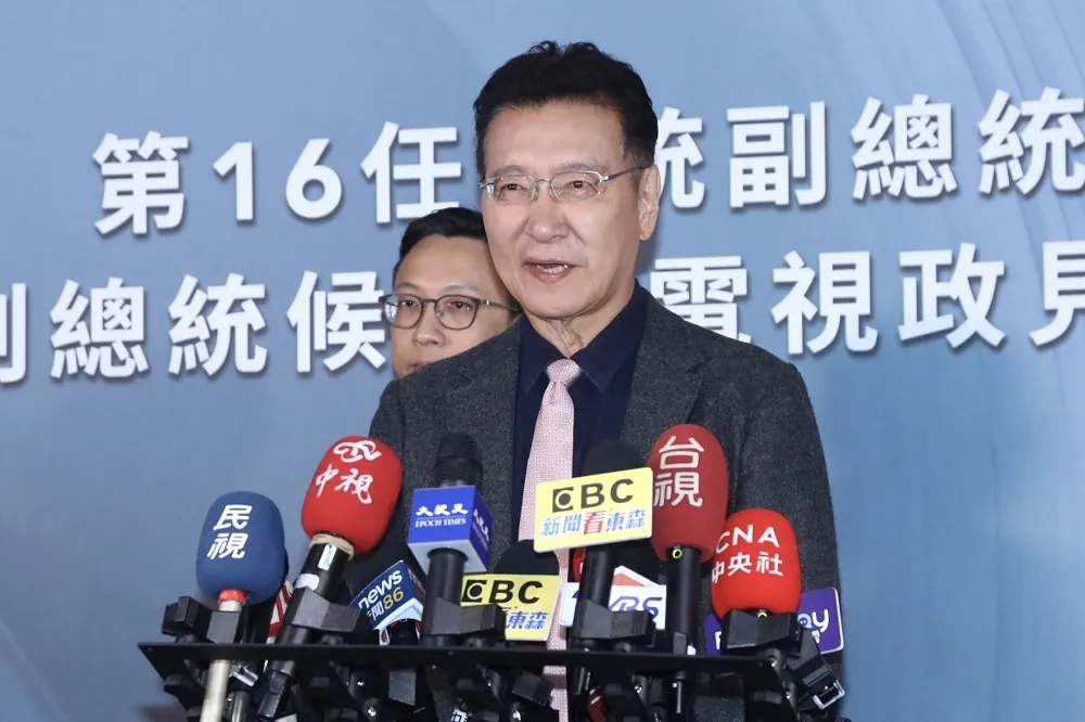 政見會口誤　趙少康會後連喊3次「侯友宜永遠是我的老大」