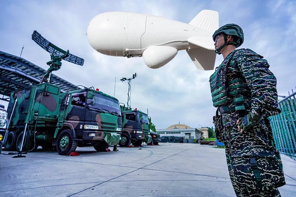 美援繫留式氣球系統啟運來台　海軍未編預算急著到處找錢