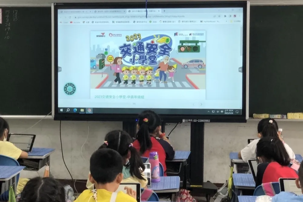 遠通攜手靖娟舉辦「交通安全小學堂隨堂考」