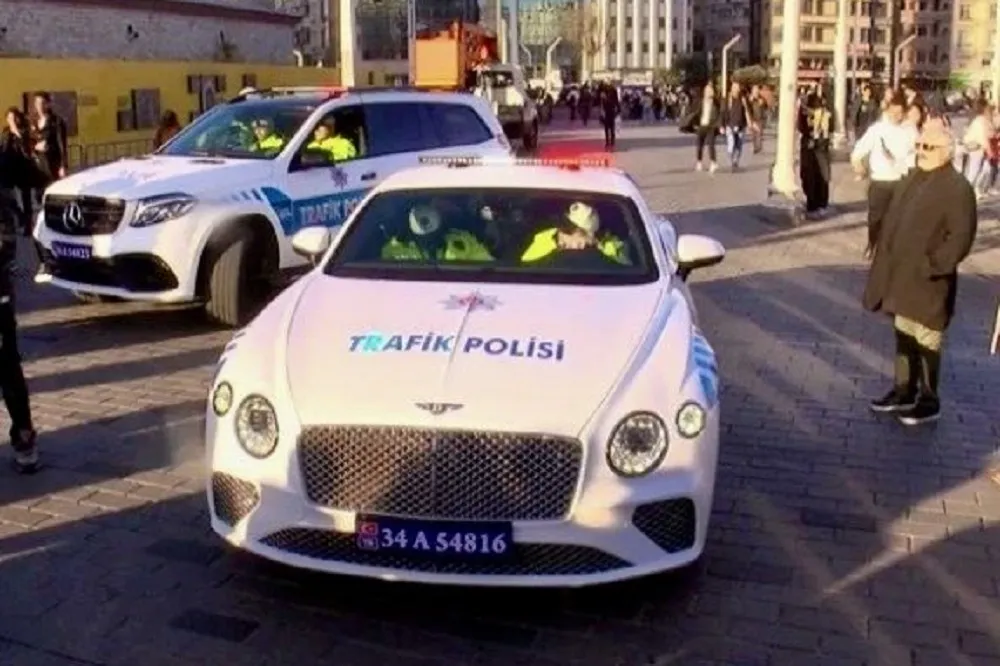 【有片】土耳其「上億」超奢華警車車隊　法拉利賓利保時捷通通有