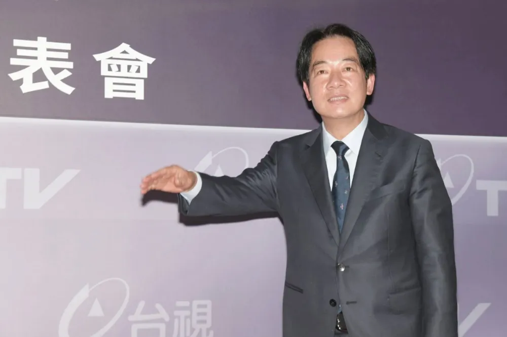 【總統政見會】賴清德允諾挹注勞保　「只要政府在絕對不會倒」