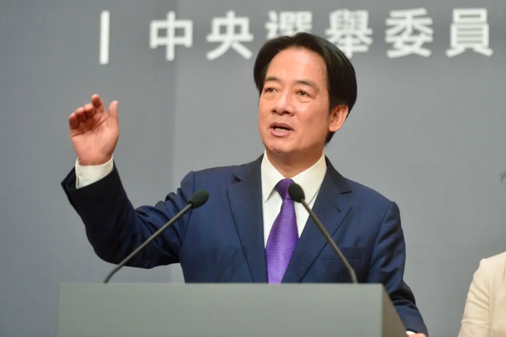 【備戰辯論會】賴清德親自定稿打「安全穩健」牌　幕僚扮侯柯模擬火力攻擊