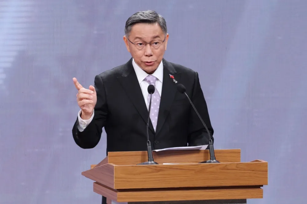 【交互詰問】賴清德猛攻農地爭議　柯文哲提到爸爸哽咽哭了