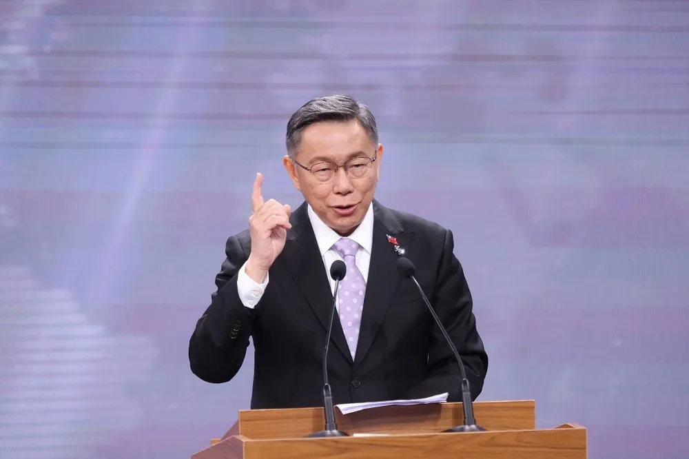 【現場觀察】夾縫中以攻代守　「柯式戰法」能否戰到最後？