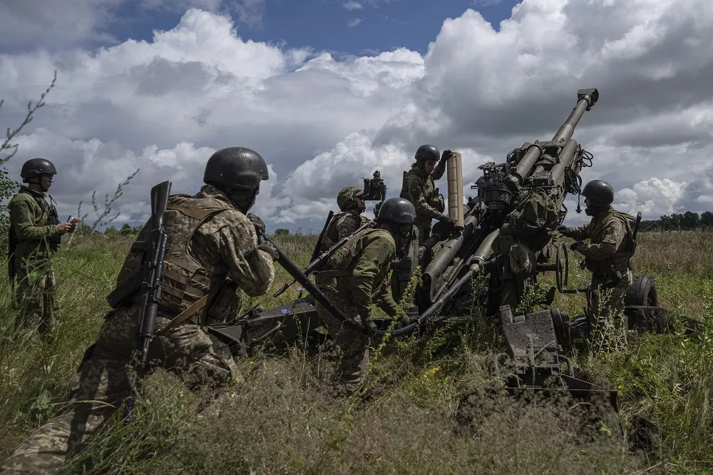 【有片】在烏克蘭戰場表現亮眼　美陸軍、英軍火集團重啟M777榴彈炮產線
