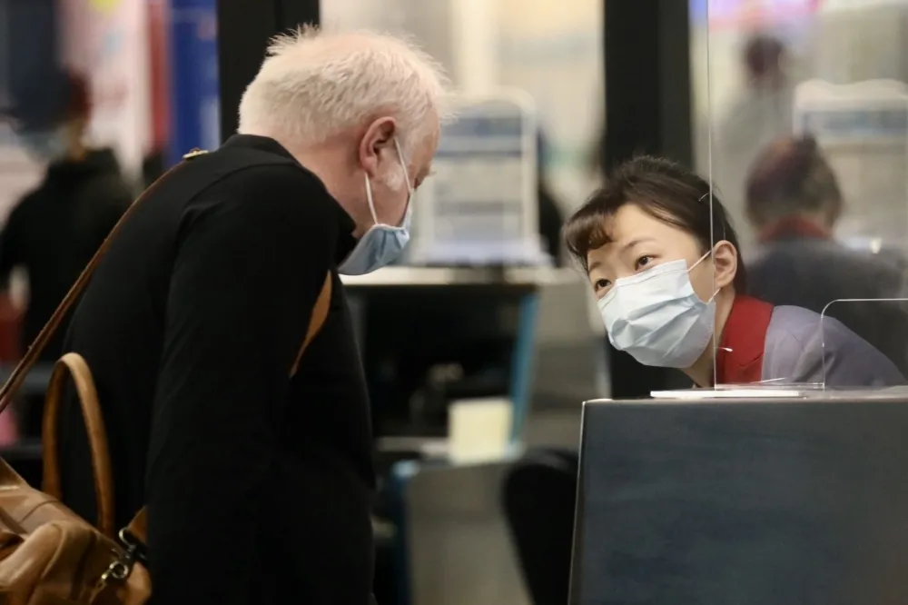 自認幽默？男在桃機謊稱行李「有炸彈」　害全機行李安檢