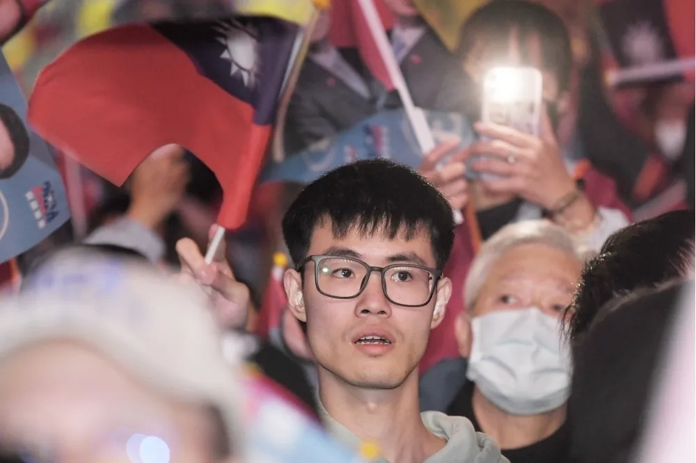民進黨和國民黨在兩岸關係問題上主張之異同