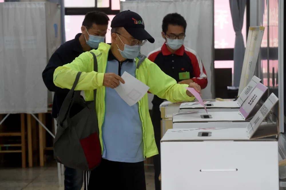 投書：所謂投票給小黨是浪費選票的謬誤