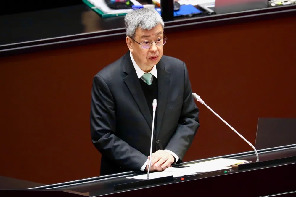 【直播】高端疫苗爭議　9:00陳建仁立法院專案報告