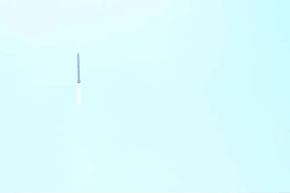 【快訊】國防部道歉了！澄清不是「飛彈」是衛星　蔡英文：不要擔心