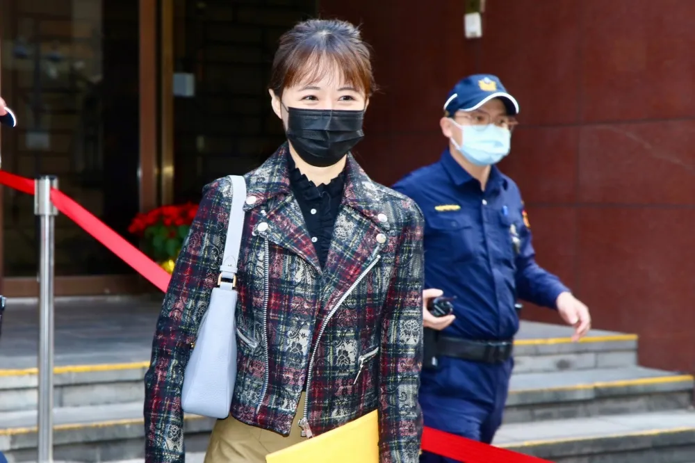 前助理爆「檢方說上面就是要起訴高虹安」　檢察官：高自己坦承有瑕疵