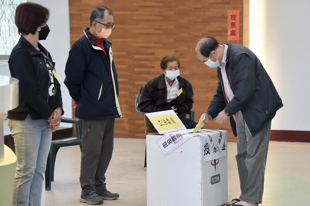 【投票懶人包】首投族看這邊！　「去哪投、投票流程、幾張選票、禁止行為」2024選舉須知一次看懂