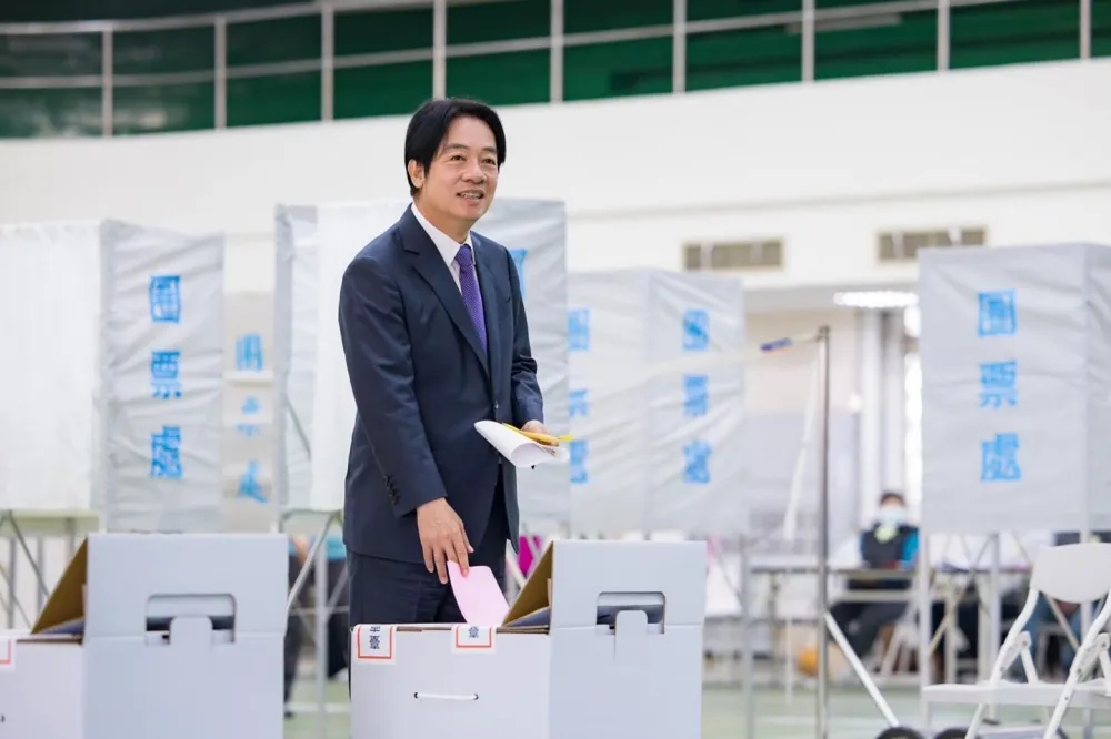 賴清德返台南完成投票　臉書發文「我們晚上見」