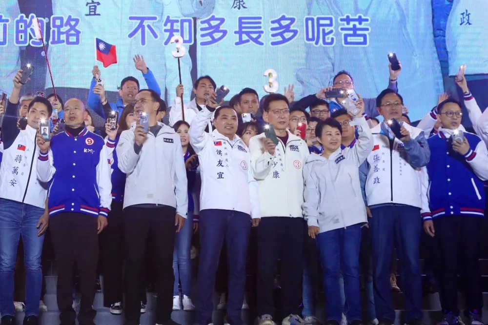 （不用）【快訊】第四次政黨輪替！侯友宜衝破？百萬票逆轉勝選第16任總統