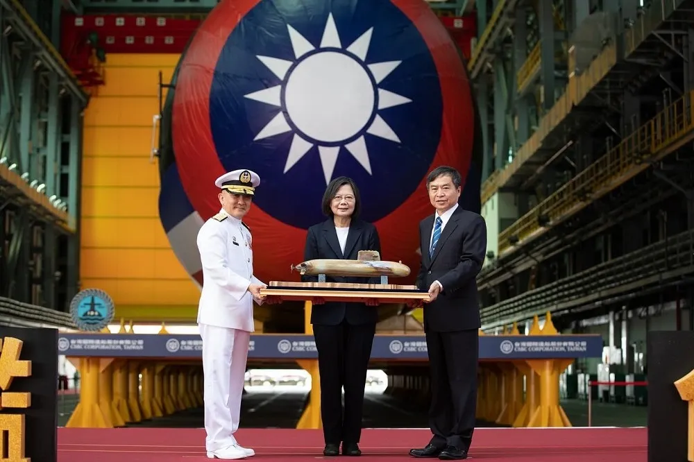 【延續綠色執政】潛艦國造後續計劃不中斷　520前完成海鲲號原型艦海上測試