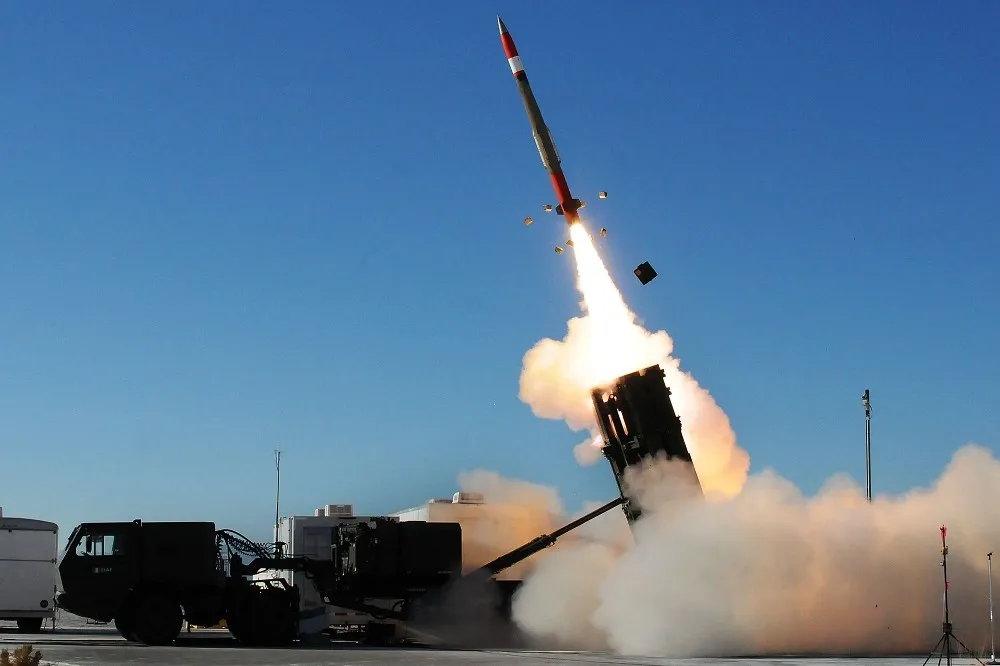 【有片】洛馬將試射神盾系統導引PAC-3 MSE飛彈　「陸彈海射」強化攔截極音速飛彈能力