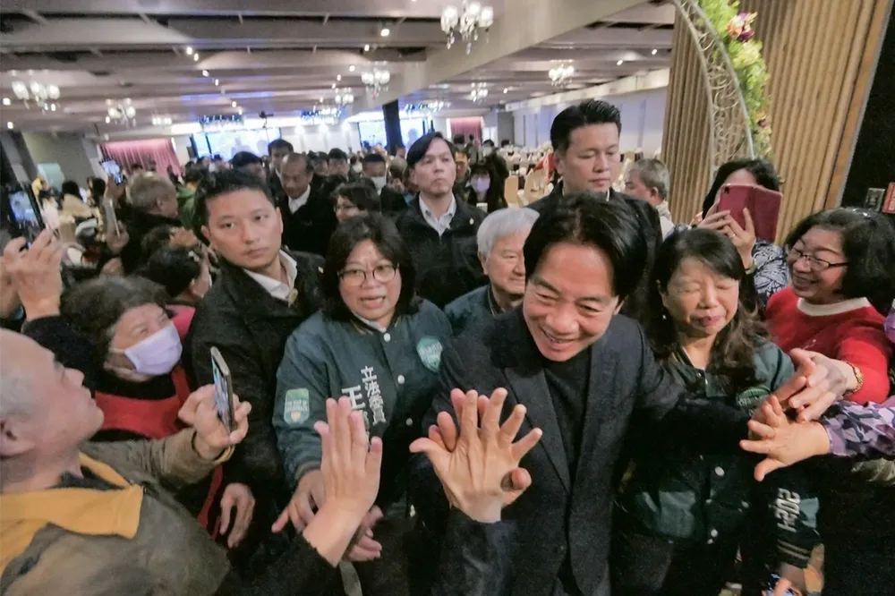赴嘉義感恩謝票　賴清德承諾：會當王美惠堅強的後盾