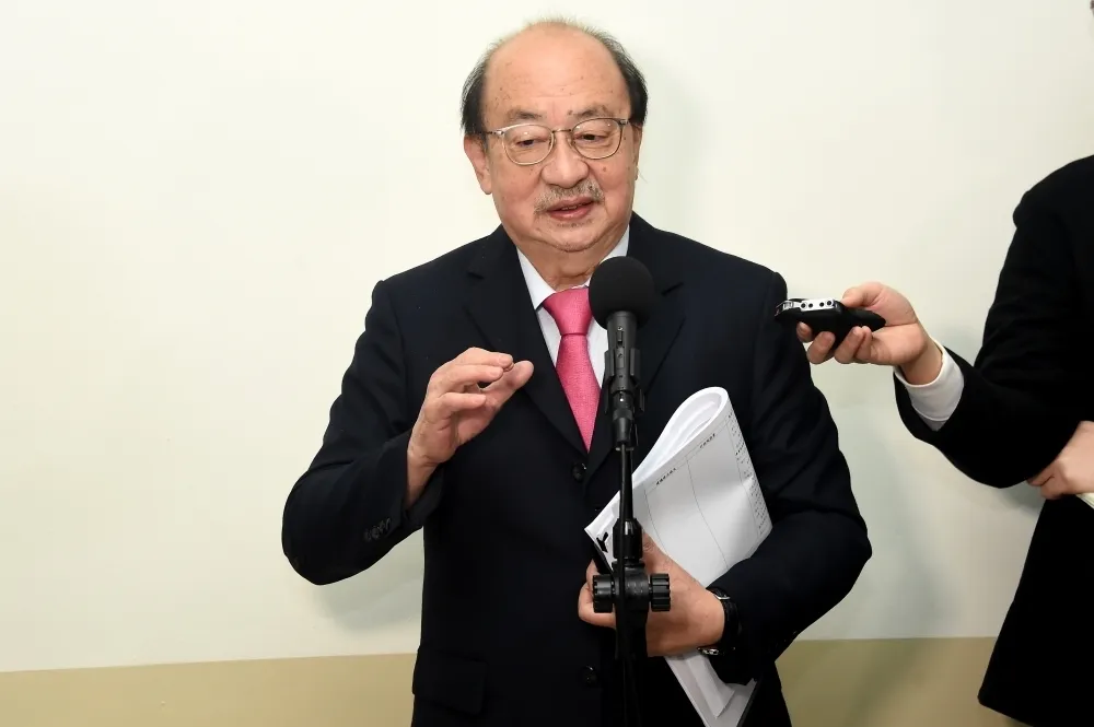 直球對決！柯建銘以梅花喻傲骨　批黃國昌「自我造神」挾國會改革以令天下