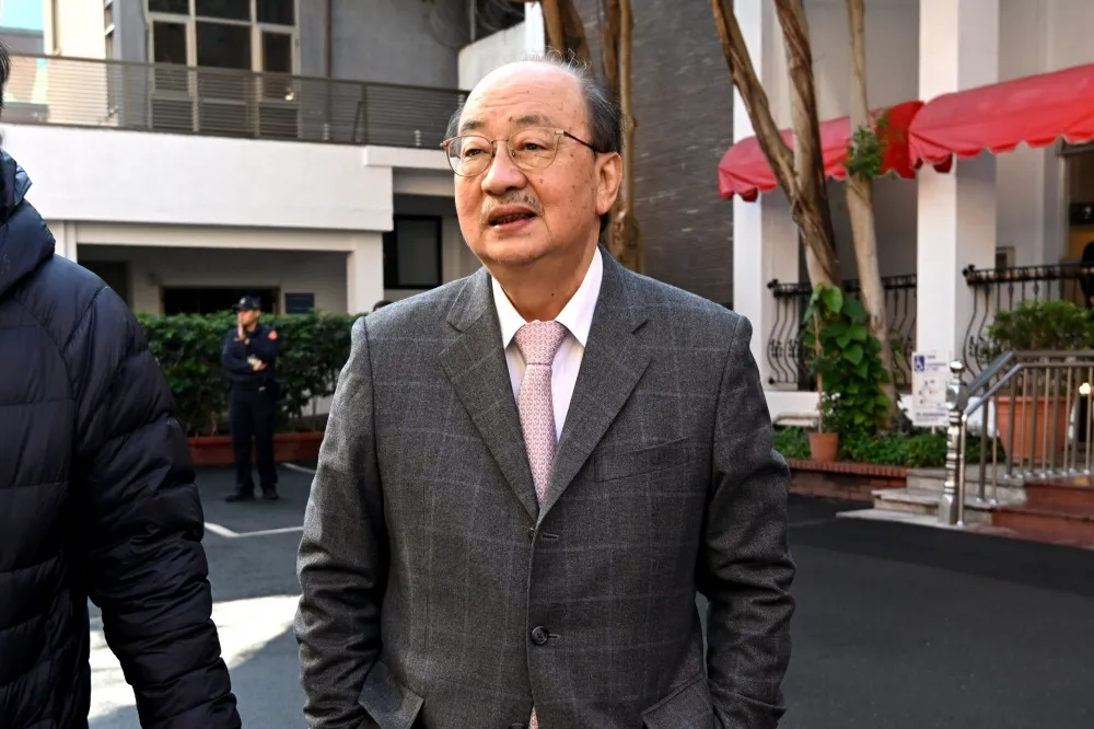 國會龍頭改選前關鍵喊話　柯建銘：歷史時刻在柯文哲一念之間