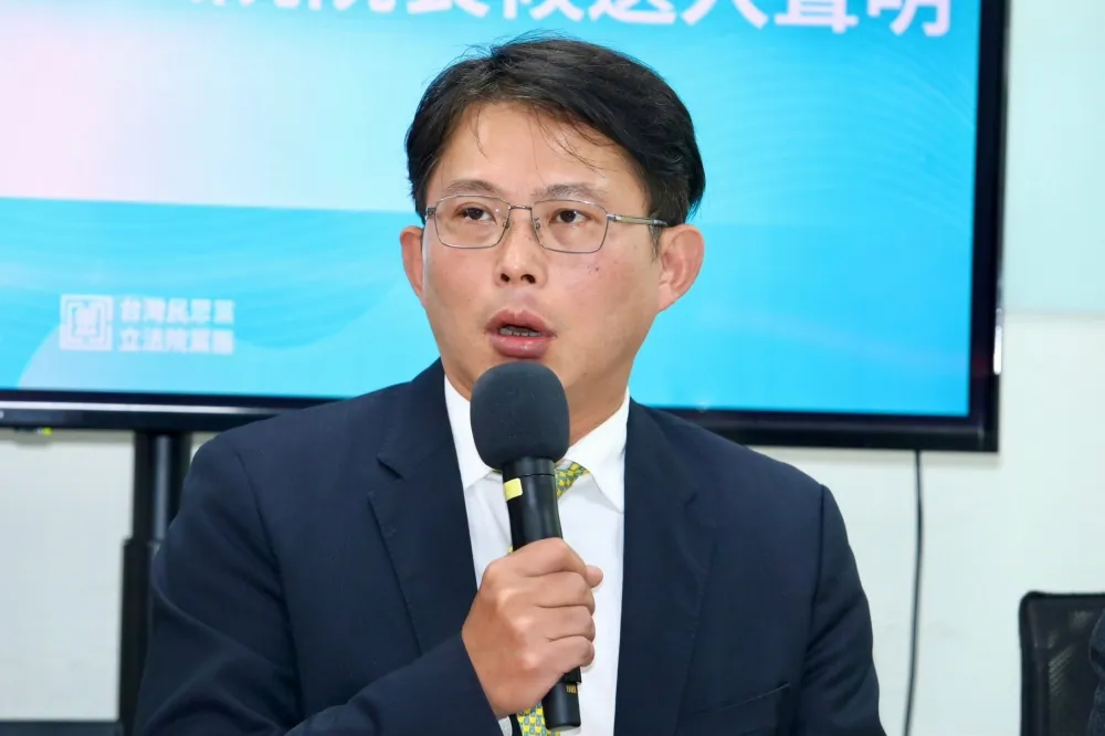 黃國昌開砲！　痛批NCC主委陳耀祥是「執政黨打手、媒體財團鷹犬」