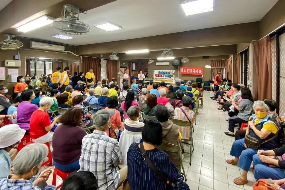 永慶房屋於雙北市舉辦逾3百場「陽台補登公益講座」　誠實服務助8千人重視自身權益