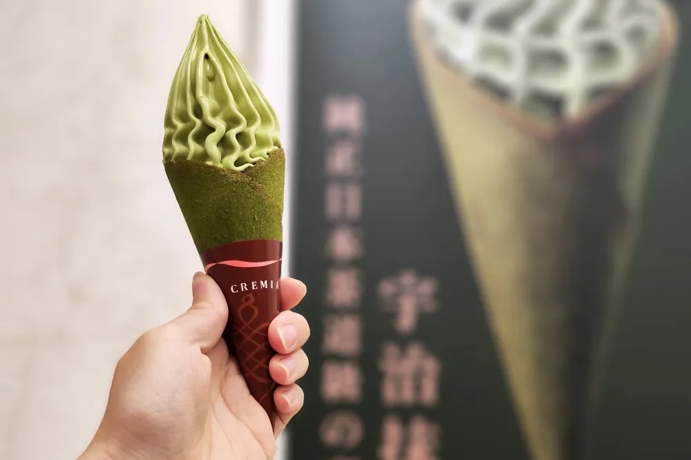 【販售門市查詢片】CREMIA「宇治抹茶」霜淇淋新口味登場　4 月即將在新北市展新店