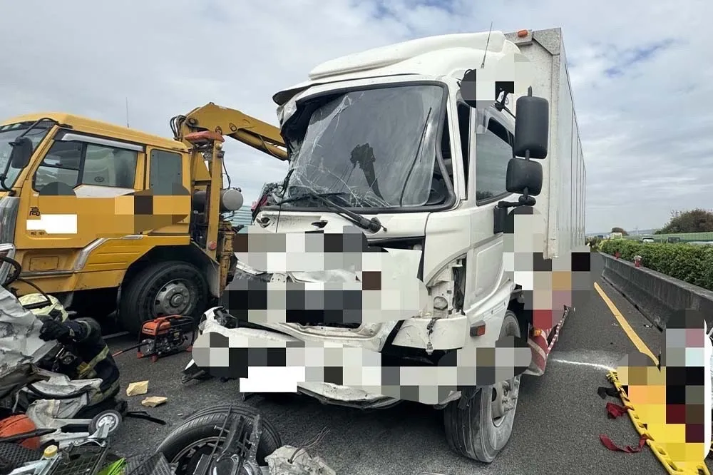 國道7車連環撞害1死1傷　大貨車無照駕駛竟找胞弟頂罪