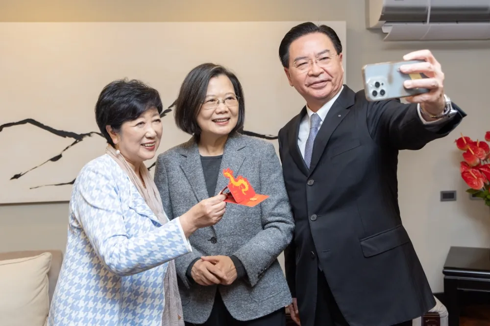小池百合子訪台挨批禮遇規格不足　外交部還原過程怒批：放話者刻意污衊