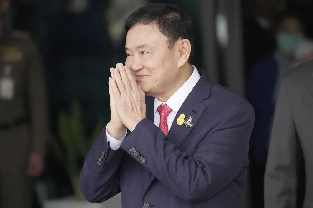 泰國前總理塔克辛　服刑６個月後獲得假釋