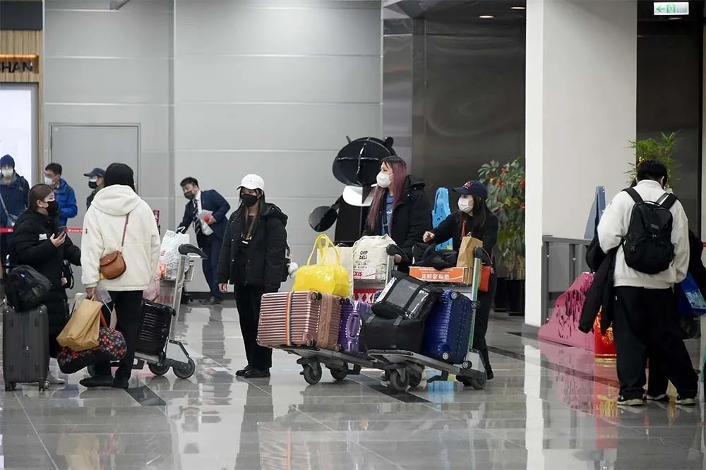 年代旅遊丟包案約10團受害　調查結果最快下周揭曉