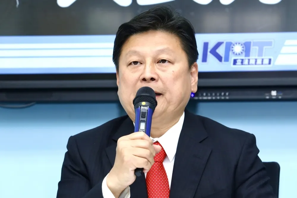 控政府禁團令違憲　傅崐萁主張業者應可申請國賠