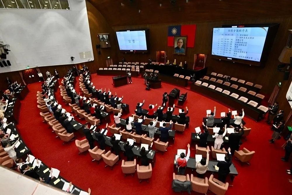 立法院8委員會藍綠勢均力敵　「國防外交」因這2人讓民進黨實質過半