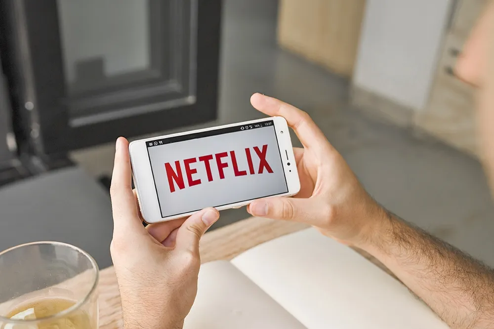 Netflix有漏洞！網友幾個步驟破解「尚未設定同戶裝置」通知　網友：太神了