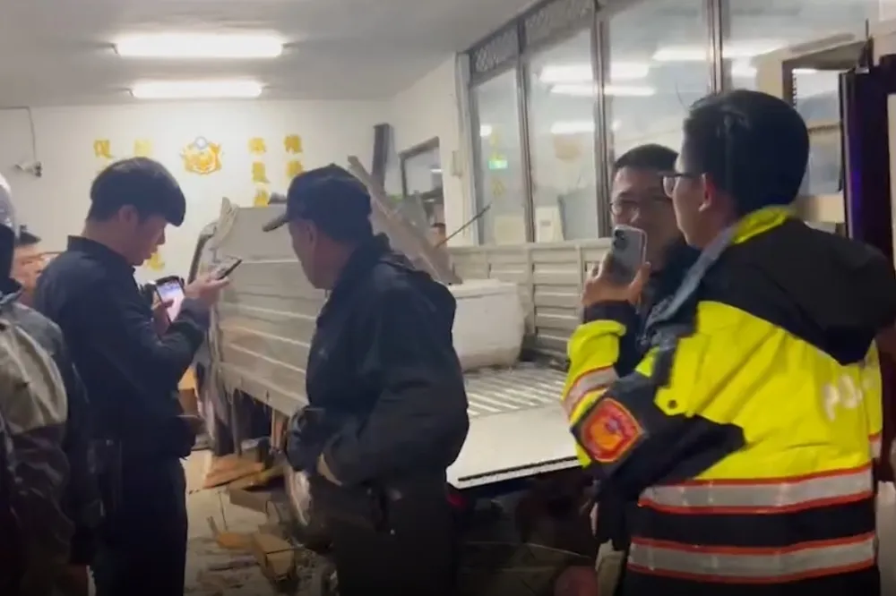 【基隆警值班遭撞死】受傷女警餘悸猶存　憶當下「車子毫無徵兆衝過來」