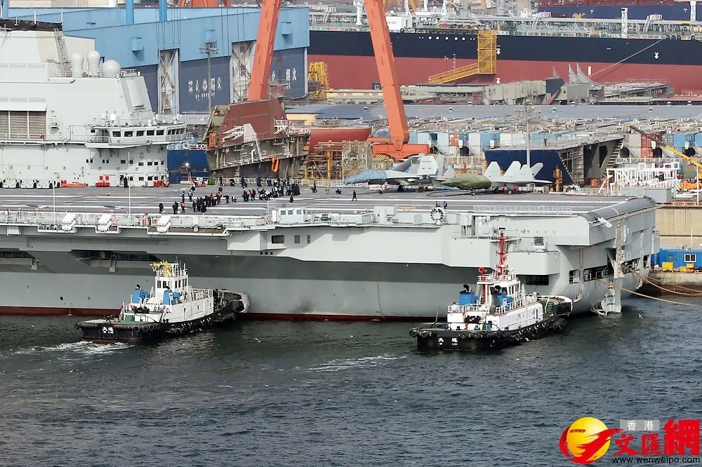 【有片】解放軍「遼寧號」維修後海試　外媒：似已具備搭載殲-35能力