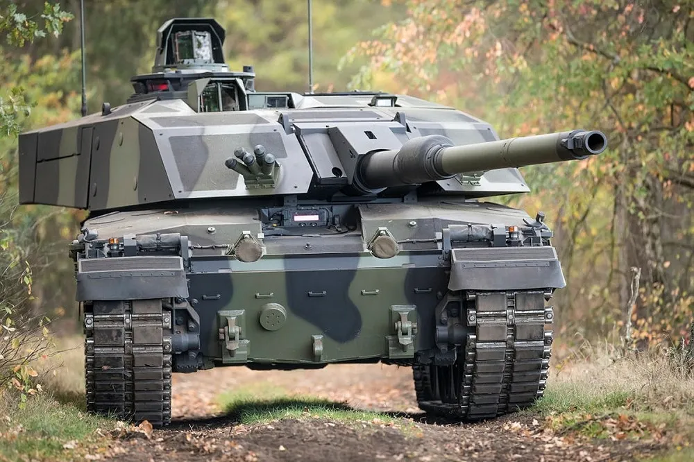 【有片】英國「挑戰者3型」原型車前往德國　展開新階段測試評估