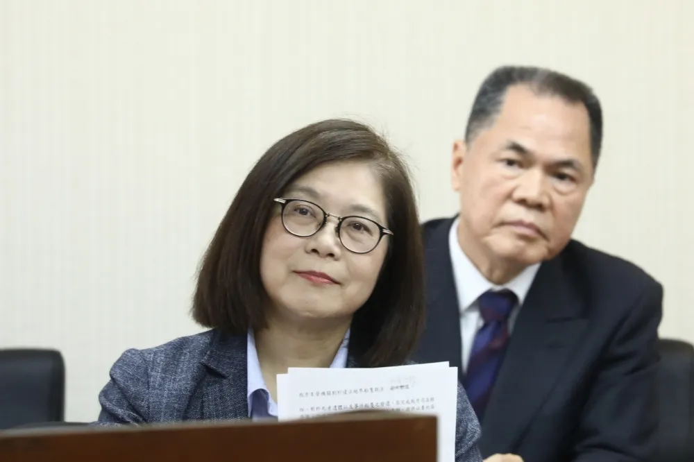 【中國快艇翻覆案】藍白要求成立調閱小組　3天內提供雷達軌跡、航程資料及通聯紀錄