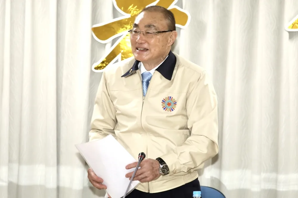 空軍跨子夜飛行訓練　退輔主委馮世寬曝：早有類似演練
