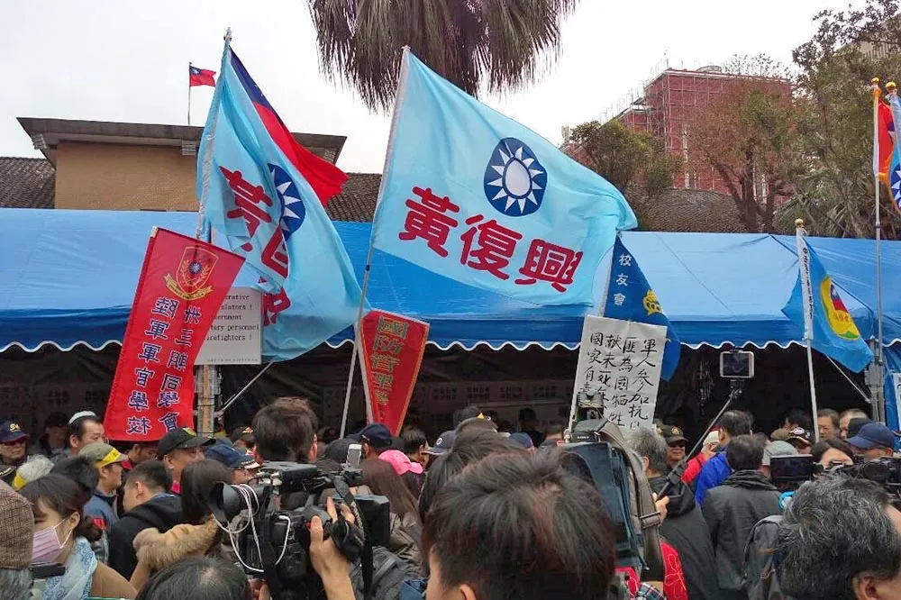 【黃復興黨部沒了】前藍委李貴敏批莫須有罪名　「岳飛死了，金國最高興」