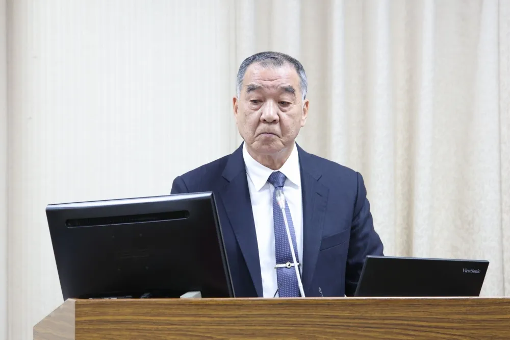 國軍10天內5人輕生　邱國正：有些人抗壓性較弱