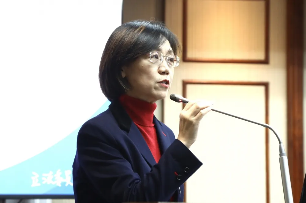 翁曉玲提「監委行為法」約束違法監委　吳思瑤酸：想當「不分院立委」