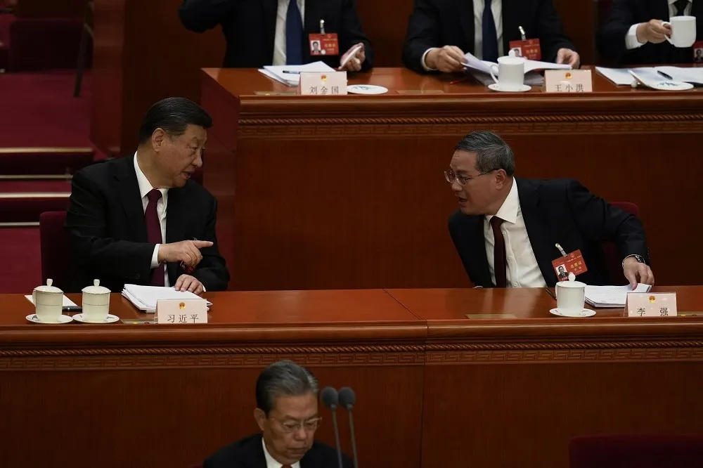 【中國兩會】取消總理記者會　港媒：李強成習近平的「施工大隊長」