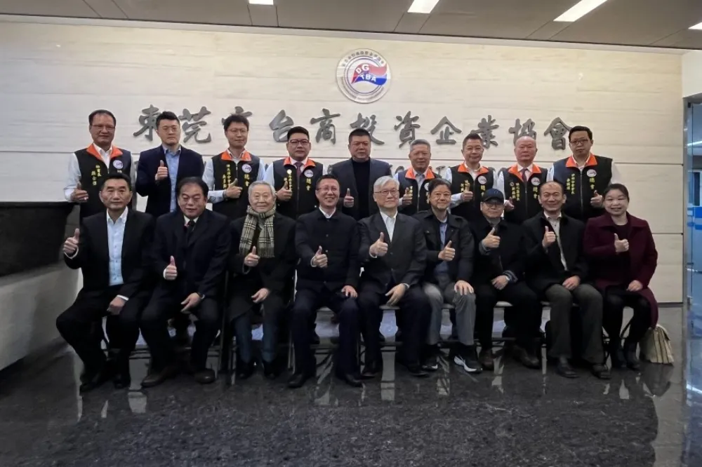 夏立言屢赴中探視台商　綠營狂酸：又要「返國述職」